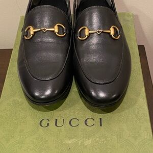 Gucci Black Brixton Loafers with Gold Horsebit